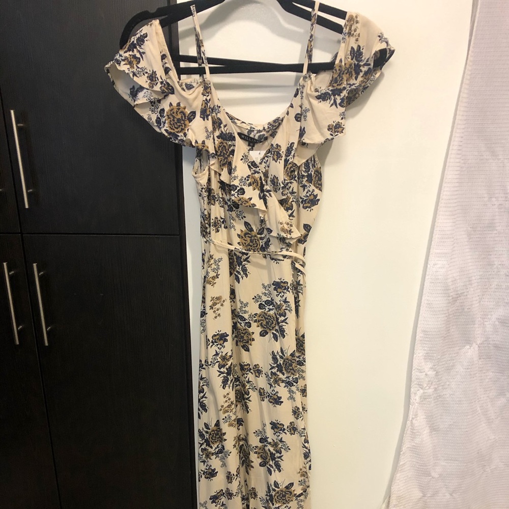 NWT William B maxi hi-low floral dress